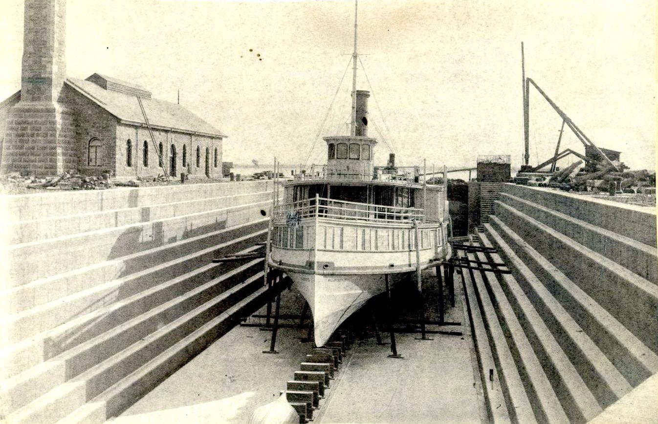 Постройка судна на стапеле, 1890-е годы